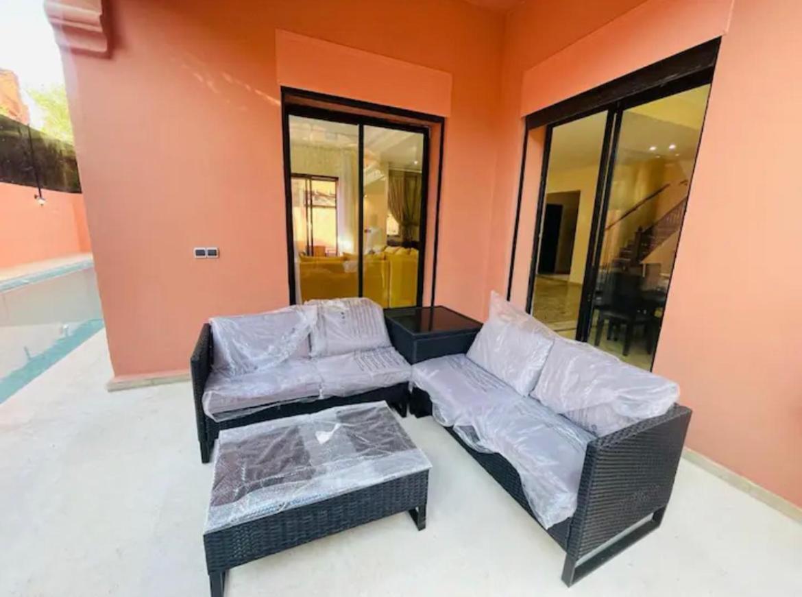 The Villa Avec Piscine Chauffee 4 Chambres 马拉喀什 外观 照片