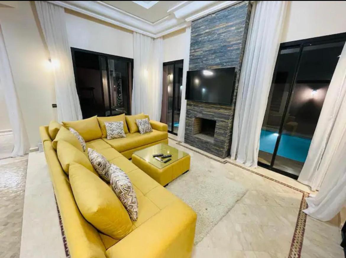 The Villa Avec Piscine Chauffee 4 Chambres 马拉喀什 外观 照片